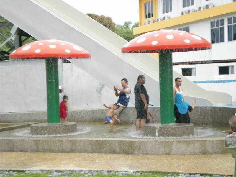 Cozzi Hotel Port Dickson Bagian luar foto